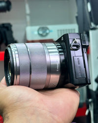 SONY a6000 com objetiva 18-55mm