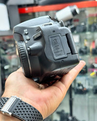 Câmera NIKON D5100 – Corpo Seminovo ✨📸