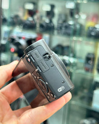 Câmera SONY RX100 M5 – Compacta Premium ✨📸