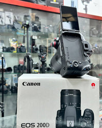 CANON 200D com Lente 18-55mm – Seminova ✨📸