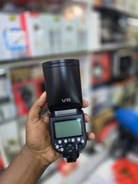 Flash Godox V1 Pro seminovo – Potência e versatilidade profissional!