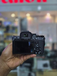 📸🔥 Sony A7 IV + Lente 28-70mm FE